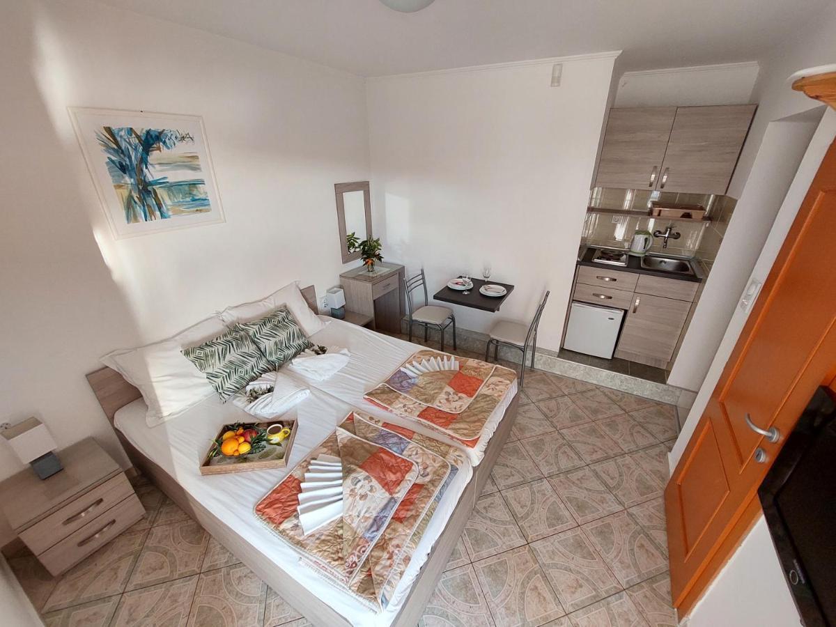 Apartmani Dalex Budva Exterior foto