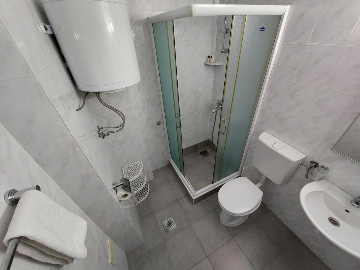 Apartmani Dalex Budva Exterior foto